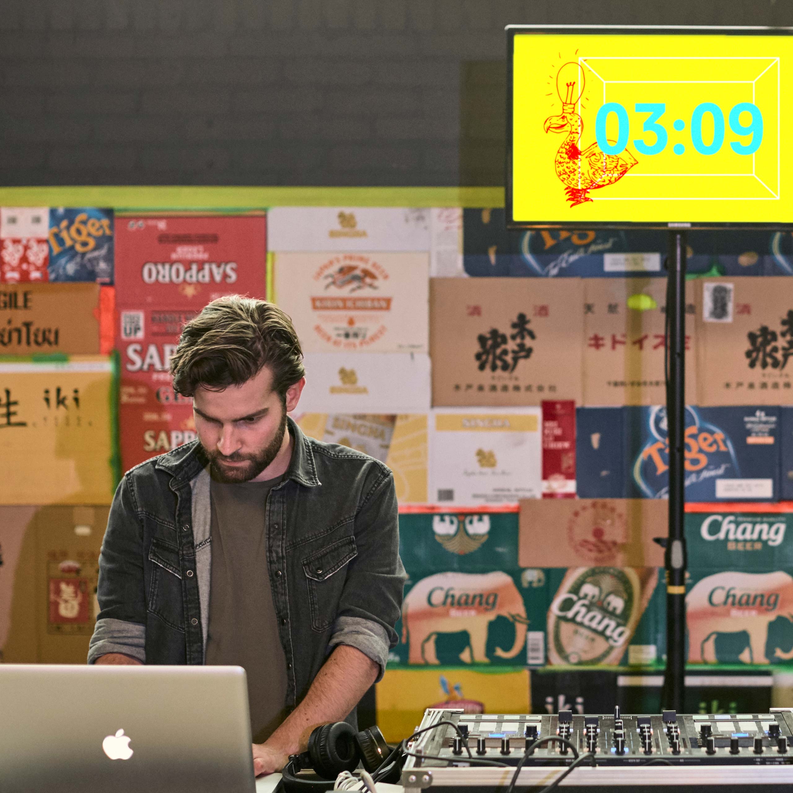 Dutch-Portfolio-19-Creative-Showoff-Utrecht-DJ